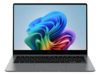 Samsung Galaxy Book5 Pro Copilot+ PC Intel Core Ultra 5 226V Portátil 35,6 cm (14') Pantalla táctil WQXGA+ 16 GB LPDDR5x-SDRAM 512 GB SSD Wi-Fi 7 (802.11be) Windows 11 Pro Gris QWERTY Español